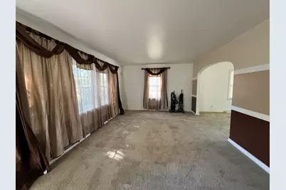 6402 W Girard Ave, Milwaukee, WI 53210 - Photo 8