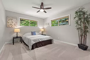 N61W23015 Silver Spring Dr, Sussex, WI 53089 - Photo 16