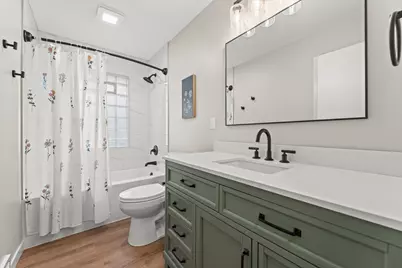 N61W23015  Silver Spring Dr, Sussex, WI 53089 - Photo 14