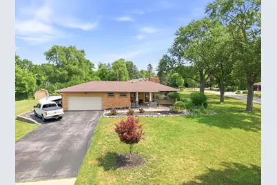 10400 W Pallottine Dr, Greenfield, WI 53228 - Photo 1