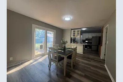 4015  Washington Rd, Kenosha, WI 53144 - Photo 8