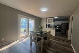 4015 Washington Rd, Kenosha, WI 53144 - Photo 8
