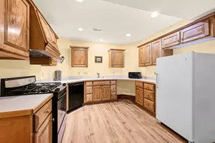 17155 Vanderbilt St, Brookfield, WI 53005 - Photo 32