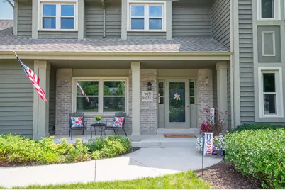 W151N10742  Preserve Pkwy, Germantown, WI 53022 - Photo 2