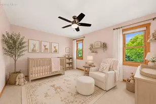 W151N10742 Preserve Pkwy, Germantown, WI 53022 - Photo 26