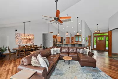 2635  Sunset Rd, Port Washington, WI 53074 - Photo 6