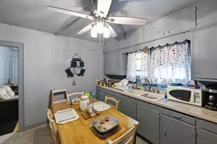 2639 N 55th St, Milwaukee, WI 53210 - Photo 4