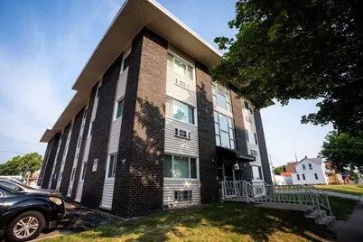 326  7th St, La Crosse, WI 54601 - Photo 1