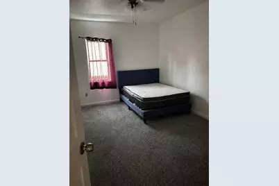 2143  Clark St, Racine, WI 53403 - Photo 8