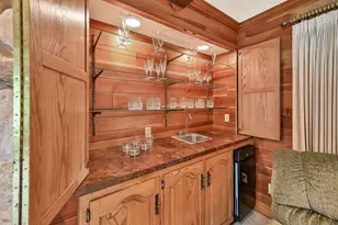 16015 Mark Dr, Brookfield, WI 53005 - Photo 20