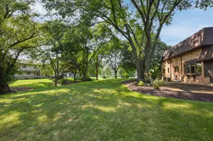 16015 Mark Dr, Brookfield, WI 53005 - Photo 42