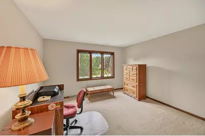 16015  Mark Dr, Brookfield, WI 53005 - Photo 34