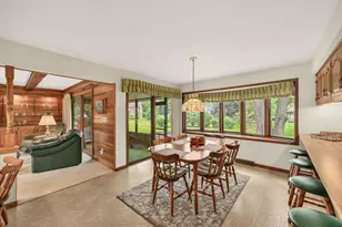 16015 Mark Dr, Brookfield, WI 53005 - Photo 12