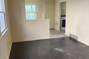 5112 W Center St, Milwaukee, WI 53210 - Photo 8