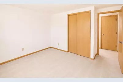 5915  Taylor Ave #1, Racine, WI 53403 - Photo 18