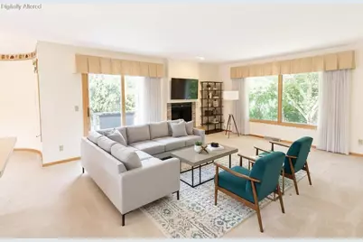 5915  Taylor Ave #1, Racine, WI 53403 - Photo 4