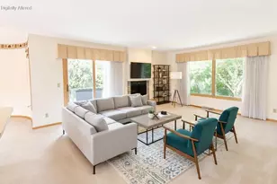 5915 Taylor Ave, Racine, WI 53403 - Photo 4