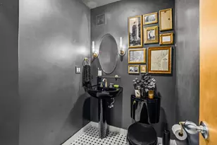 108 W Wells St, Milwaukee, WI 53203 - Photo 14