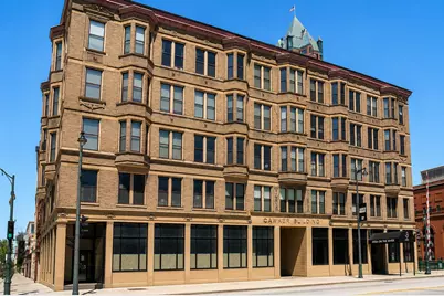 108 W Wells St #4A, Milwaukee, WI 53203 - Photo 2