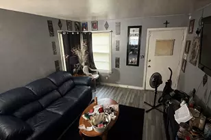 4572 N 37th St, Milwaukee, WI 53209 - Photo 4