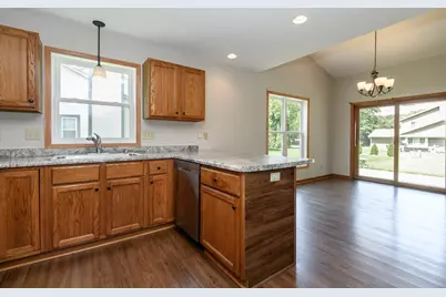 N58W23798  Hastings Ct, Sussex, WI 53089 - Photo 18