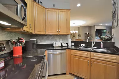 N74W13737  Appleton Ave #116, Menomonee Falls, WI 53051 - Photo 18