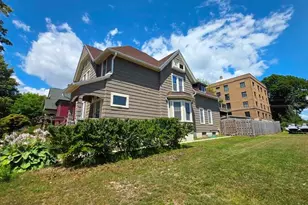 422 Niagara Ave, Sheboygan, WI 53081 - Photo 2