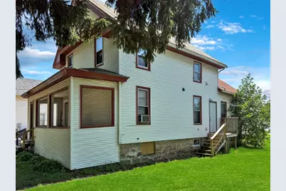 519  Hill St, Sparta, WI 54656 - Photo 8