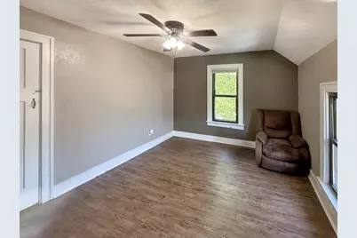 519  Hill St, Sparta, WI 54656 - Photo 2