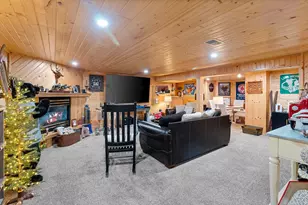 4517 Harvest Cir, Manitowoc, WI 54220 - Photo 48