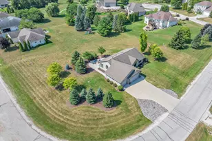 N6194 Kapur Dr, Sheboygan Falls, WI 53085 - Photo 4