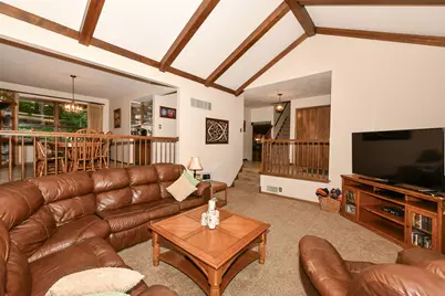 2367 S 118th St, West Allis, WI 53227 - Photo 12