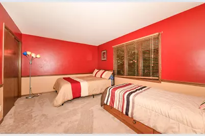 2367 S 118th St, West Allis, WI 53227 - Photo 20