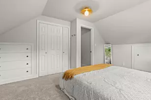 631 N 104th St, Wauwatosa, WI 53226 - Photo 20