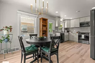 631 N 104th St, Wauwatosa, WI 53226 - Photo 4