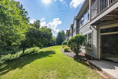 N82W13392  Fond Du Lac Ave #201, Menomonee Falls, WI 53051 - Photo 10