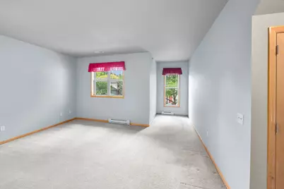N82W13392  Fond Du Lac Ave #201, Menomonee Falls, WI 53051 - Photo 32