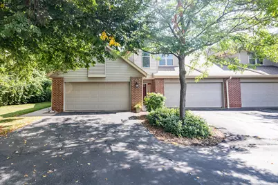 N82W13392  Fond Du Lac Ave #201, Menomonee Falls, WI 53051 - Photo 2