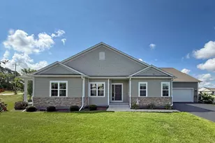 N113W14056 Wrenwood Pass, Germantown, WI 53022 - Photo 1