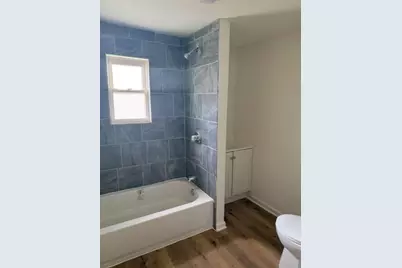 1236  Villa St, Racine, WI 53403 - Photo 8