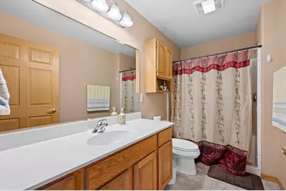 1220  Stillwater Ln, Hartford, WI 53027 - Photo 26