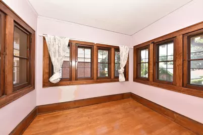 2565 N Grant Blvd, Milwaukee, WI 53210 - Photo 24