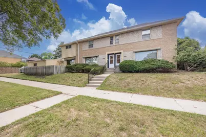 2704 N 84th St #2708, Milwaukee, WI 53222 - Photo 4