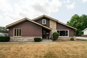 3615 W Barnard Ave, Greenfield, WI 53221 - Photo 1