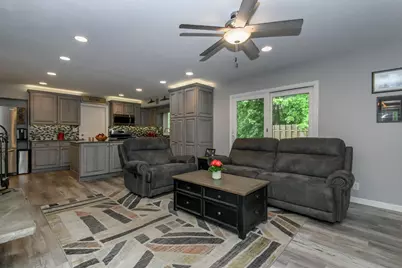 N110W15845  Catskill Ln, Germantown, WI 53022 - Photo 4