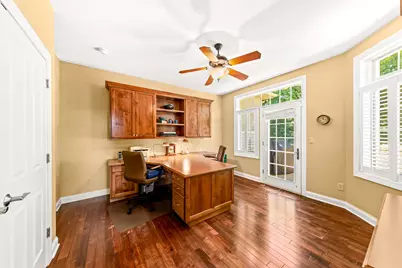 11675 N Aster Woods Cir, Mequon, WI 53092 - Photo 12