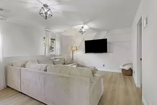 906 114th St, Pleasant Prairie, WI 53158 - Photo 14