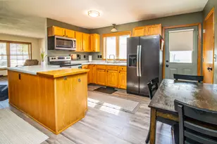 435 W Polk St, Waterloo, WI 53594 - Photo 8