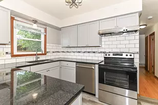 1728 Cleveland Ave, Racine, WI 53405 - Photo 12