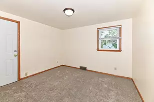 1728 Cleveland Ave, Racine, WI 53405 - Photo 32